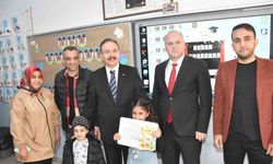 Siirt’te öğrencilerin karne heyecanı