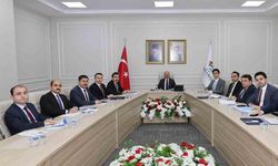 Deprem konutlarındaki çalışmalar masaya yatırıldı