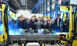 Bakan Uraloğlu: Milli elektrikli hızlı tren seti prototipi bu yıl raylara inecek