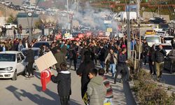 Şırnak’ta mevcut belediye başkanına destek yürüyüşü