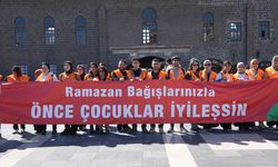 Diyarbakır'da LÖSEV "Bağışlarınızla çocuklarımızın hayatını kurtarıyoruz" etkinliği