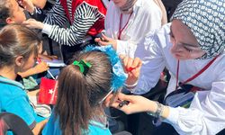 İslahiye'de konteyner kentte barınan çocuklar 23 Nisan'ı kutladı