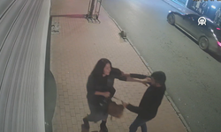 Gaspçının kadına saldırısı güvenlik kamerasında