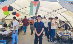 Öğrencilerden Gazze yararına yardım organizasyonu