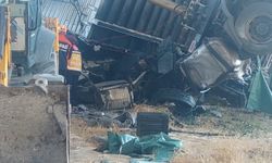 Şanlıurfa'da viyadükten düşen tırdaki 2 kişi öldü