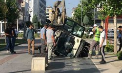 Temizlik aracı havuza düştü