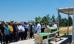 Eşi Tarafından Öldürülen Samsat'lı Anne ve Kızı Toprağa Verildi