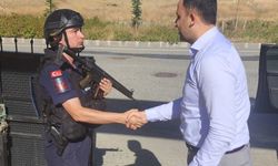 Kaymakam İmrak emniyet ve jandarma personeliyle bayramlaştı