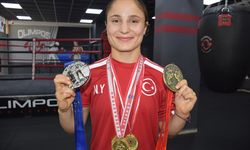 2 milli kadın boksör Türkiye'ye dünya şampiyonlukları getirmek için çalışıyor