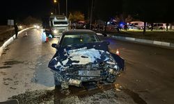 Trafik kazasında 2 kişi öldü, 3 kişi yaralandı