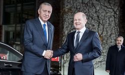 Scholz, Cumhurbaşkanı Erdoğan'ın Türkiye-Hollanda maçını izleyecek olmasından memnuniyet duyuyor