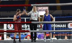Lise öğrencisi boksta Türkiye üçüncüsü oldu