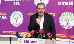 DEM Parti Eş Genel başkanları oturma eylemine katıldı