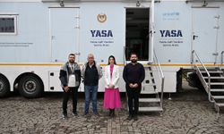 "Yasa tırı" depremden etkilenen vatandaşlara hizmet veriyor