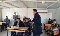 Gölbaşı Kaymakamı Seyhan, Meslek Lisesi'ni Ziyaret Etti