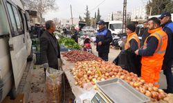 Adıyaman Belediyesi’nden pazar esnafına poşet uygulaması