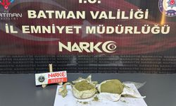 Batman'da uyuşturucu operasyonunda yakalanan 2 zanlı tutuklandı