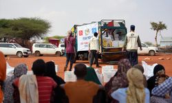 İyilik Derneği, AFAD gemisiyle Somali'ye yardım gönderiyor.