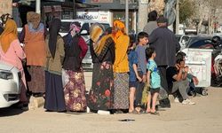 Adıyaman’da poşetli ekmek kuyruğu  - Videolu Haber