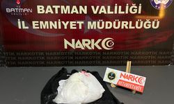 Batman'da otomobilde sentetik uyuşturucu ele geçirildi, 2 zanlı tutuklandı