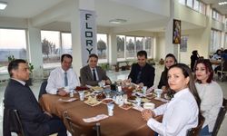 Rektör Eronat, sağlık çalışanlarıyla iftarda buluştu