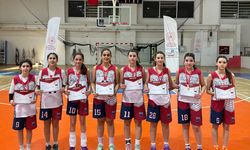 SANKO Okulları basketbolda namağlup bölge şampiyonu oldu