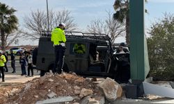 Şanlıurfa'da kaza yapan ekip aracındaki 6 polis yaralandı