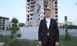 Adıyaman’da ‘Dayanışma Eli Anıtı’ yükseldi: 6 Şubat’ın yardımlaşma ruhu ölümsüzleşti  - Videolu Haber