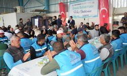 Başkan Tutdere, 1 Mayıs’ı belediye emekçileriyle kutladı: 'Ben de bu kente hizmet eden bir işçiyim'  - Videolu Haber