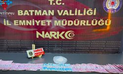 Batman'da uyuşturucu operasyonlarında yakalanan 2 zanlı tutuklandı