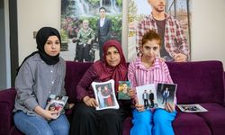 Depremde eşi ve çocuğu ölmüştü, buruk anneler günü