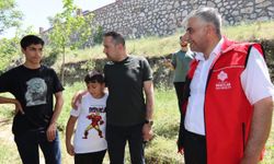 Diyarbakır Vakıflar Bölge Müdürlüğü 120 çocuk için Eğil'de gezi düzenledi