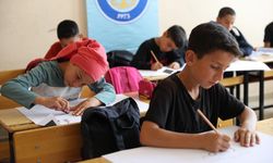 Akademisyenler kırsalda geleceğin ressamlarını keşfediyor