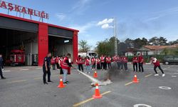 Genç Kızılay Ekibine ‘Bilinçli Toplum, Güçlü Yarınlar’ temalı eğitim verildi 