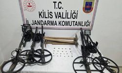 Kaçak kazı yapan 5 kişi suçüstü yakalandı