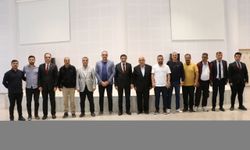 Kilis 7 Aralık Üniversitesi Rektörü Akman, basın mensuplarıyla bir araya geldi