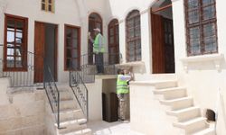 Kilis'te depremde hasar gören tescilli yapılar restore ediliyor