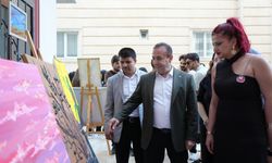 Mardin'de öğrenciler resim sergisi düzenledi