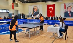 Midyat'ta masa tenisi turnuvası düzenlendi
