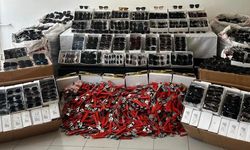 Şanlıurfa'da 65 bin 500 kaçak güneş gözlüğü ele geçirildi