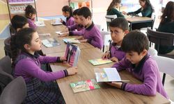 Siirt'te hayırseverlerin desteğiyle yaptırılan kütüphane ve zeka oyunları sınıfı açıldı