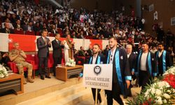 Şırnak Üniversitesinde mezuniyet töreni düzenlendi