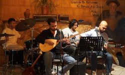 Adıyaman’da müzikal bir yenilik: Antique Band ilk sahnesini aldı
