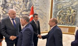 Valiliklerde bayramlaşma programı gerçekleştirildi