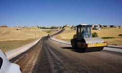 Kahta Belediyesi'nden yol ve asfalt atağı