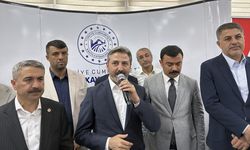 Aydın, Kahta'daki bayramlaşma töreninde konuştu