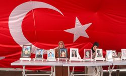 Diyarbakır anneleri Kurban Bayramı'nda nöbette