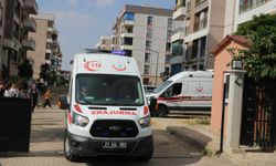 Apartmanda çıkan yangında 8 kişi dumandan etkilendi