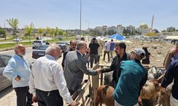 HÜDA PAR İl Başkanı Yetiş’ten kurban satış yeri eleştirisi: ‘Adıyaman’a bu görüntüler yakışmıyor’  - Videolu Haber