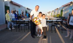Tosun, Umut Kent’teki öğretmenlerle buluştu
